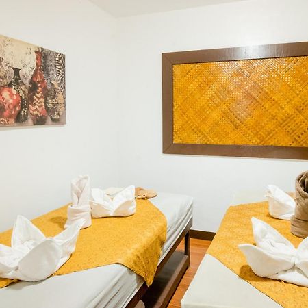 Public House Hostel Мактан Екстериор снимка